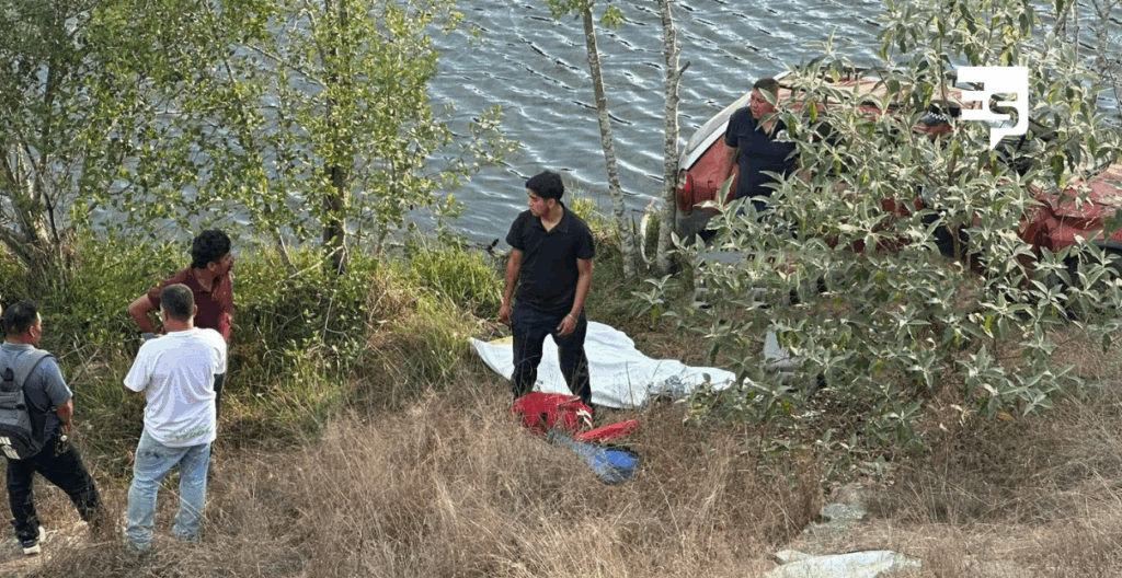 Automóvil cae un barranco: hombre muerto y mujer gravemente herida