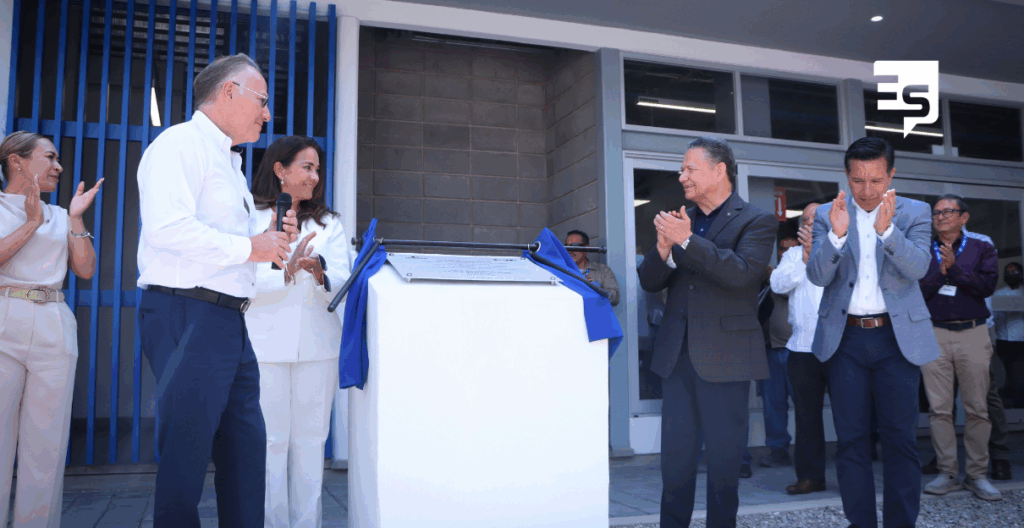 inauguración de empresa en Tepeji del Rio que dará empleos de calidad y bien pagados