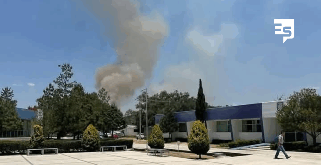 desde la universidad politécnica se vislumbró un incenjdio en un cerro