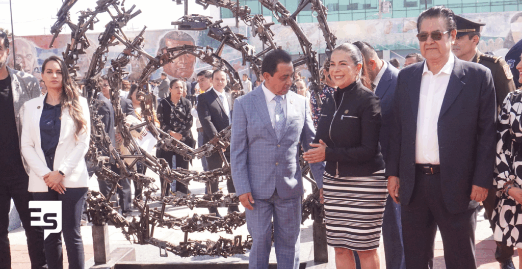 esculturas impactos por la paz en la cámara de diputados