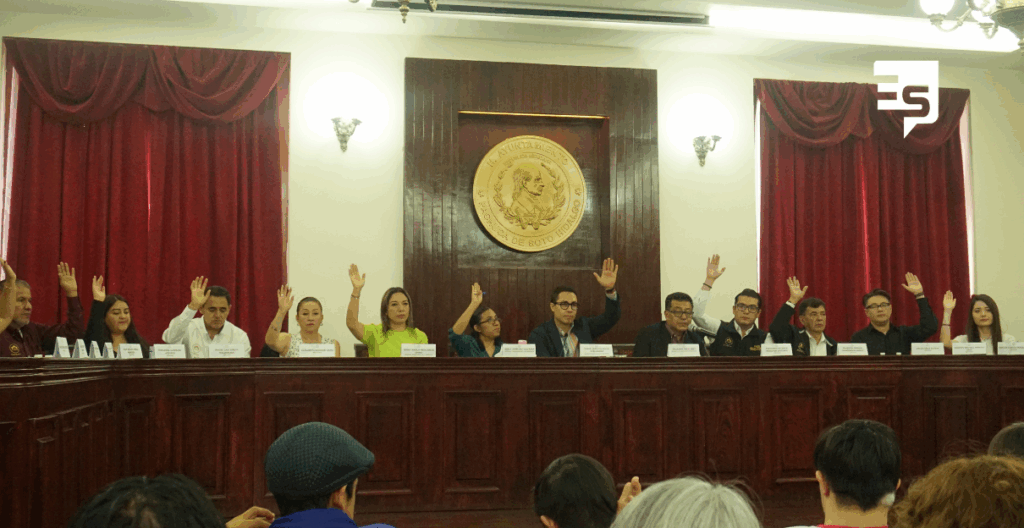 regidores y funcionarios de presidencia municipal de Pachuca obtuvieron calificaciones aprobatorias en gestión de gobierno