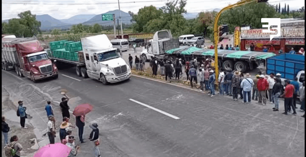 Representantes de balnearios intermediarios para liberar carretera Ixmiquilpan–Actopan