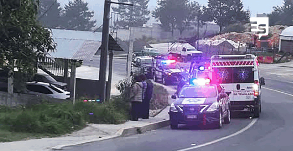 Apuñalada y muerta, abandonan a mujer en la calle