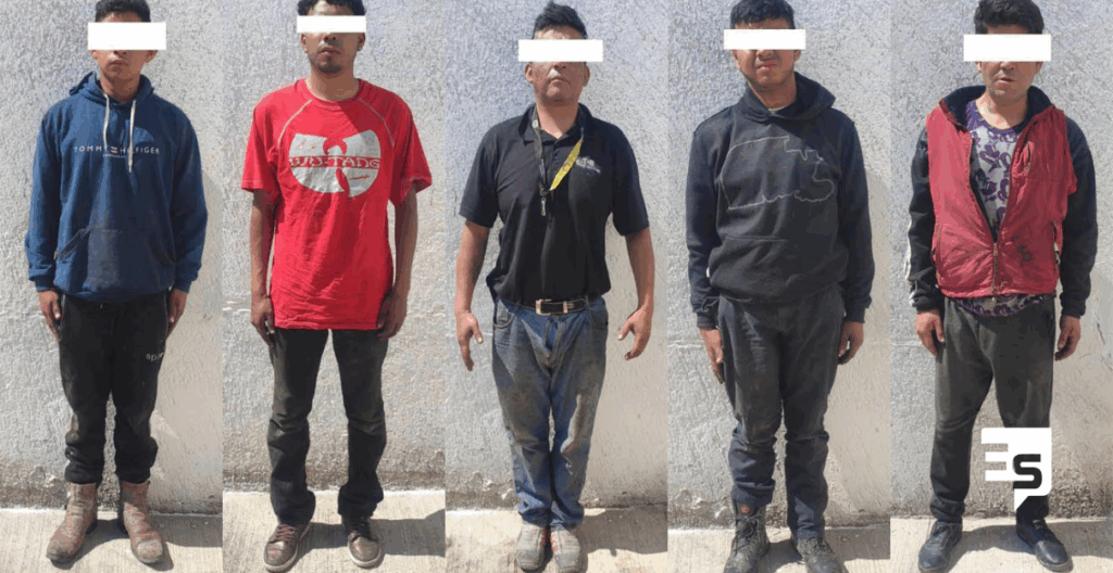 Diez personas detenidas desmantelando un camión