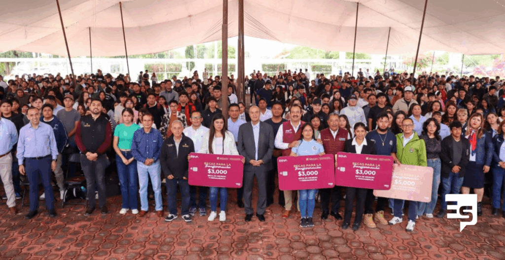 Estimulan a estudiantes a permanecer en las aulas y mejorar rendimiento