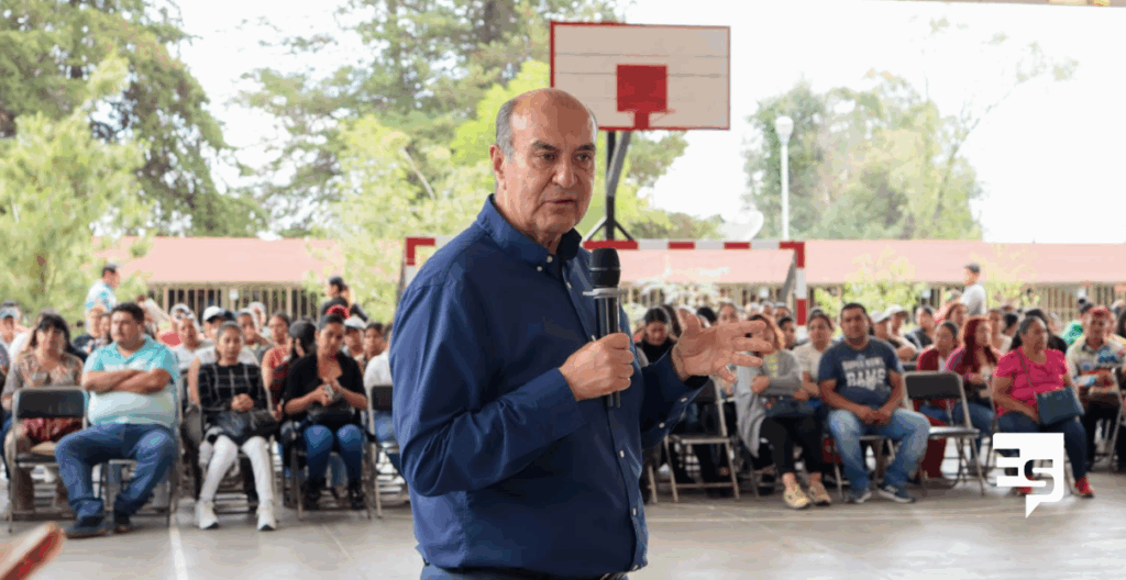 Invierte SEPH $2.1 millones en beneficio de 3 mil escolares de Atotonilco y Huasca