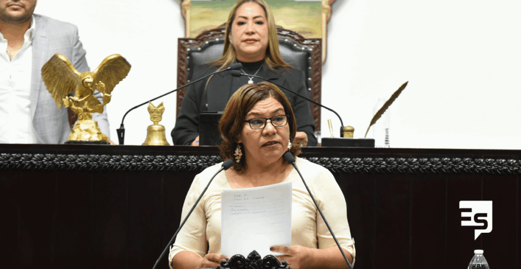 maestra rural ocupa curul como suplente en el congreso de Hidalgo